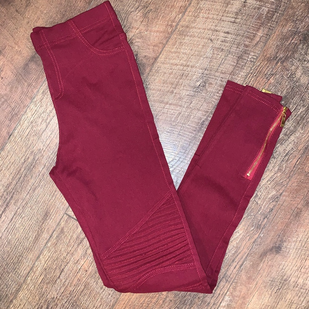 Cranberry Moto Leggings
